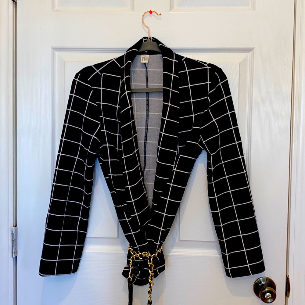 Black/white blazer